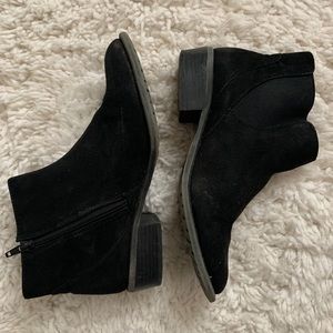 Black Booties